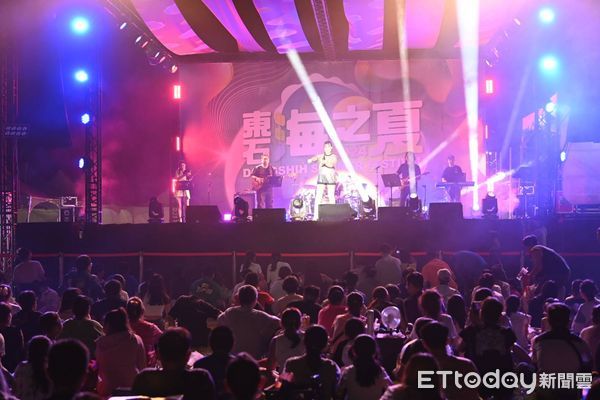 ▲▼  嘉義東石海之夏登場，高空煙火秀震撼全場 。（圖／嘉義縣政府提供）