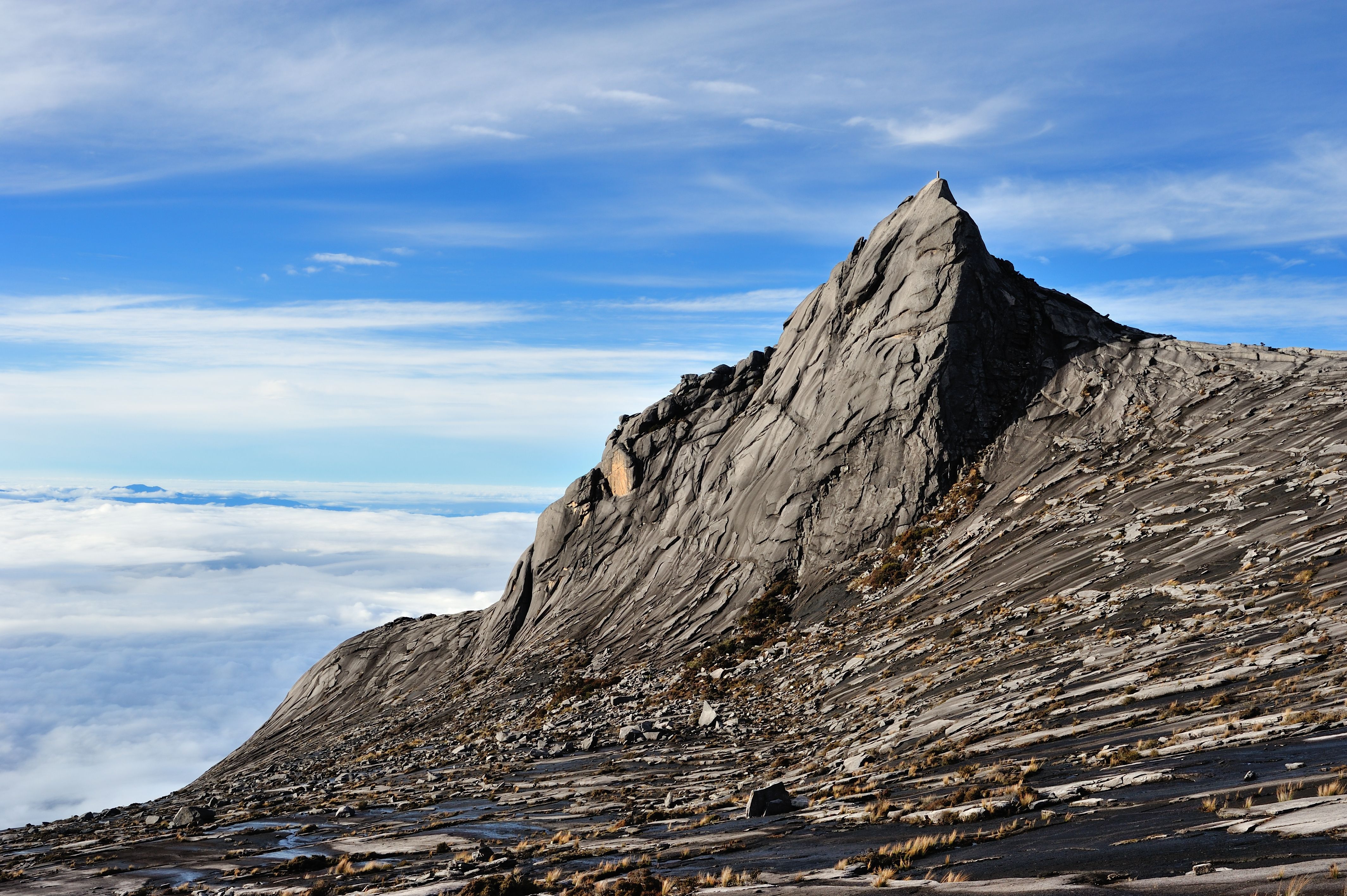 ▲▼ 馬來西亞沙巴神山（京那峇魯山，Kinabalu）。（圖／達志影像／newscom）