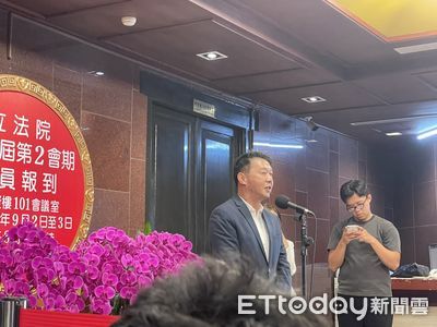 王世堅該不該高空彈跳？　許智傑緩頰：事情還不到最後的結果