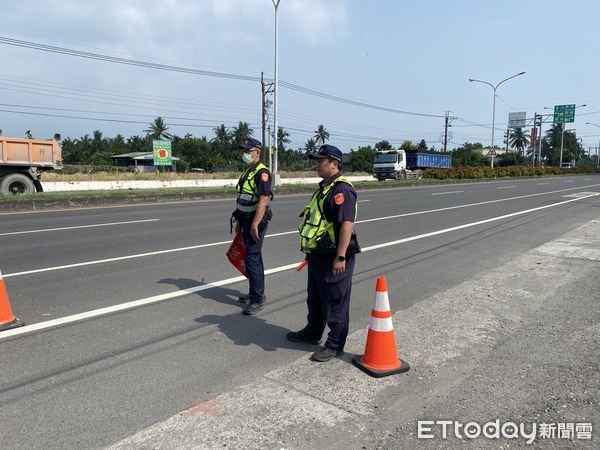 ▲里港警分局於2日起實施為期3天「路口車不停讓行人暨行人違規執法專案」             。（圖／記者陳崑福翻攝）