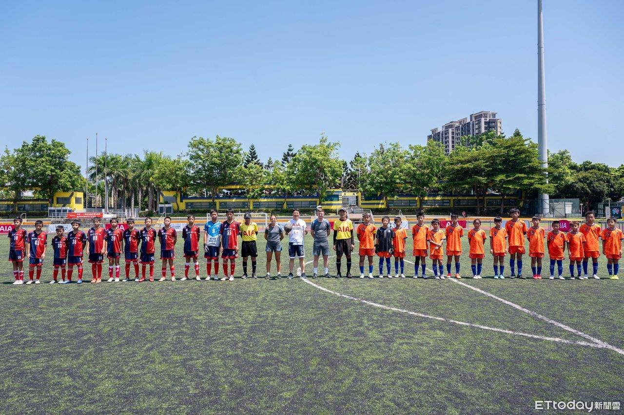 ▲AIA友邦人壽Spurs國小足球菁英盃今年擴大規模，並邀請國際球員來台特訓。（圖／AIA友邦人壽提供）