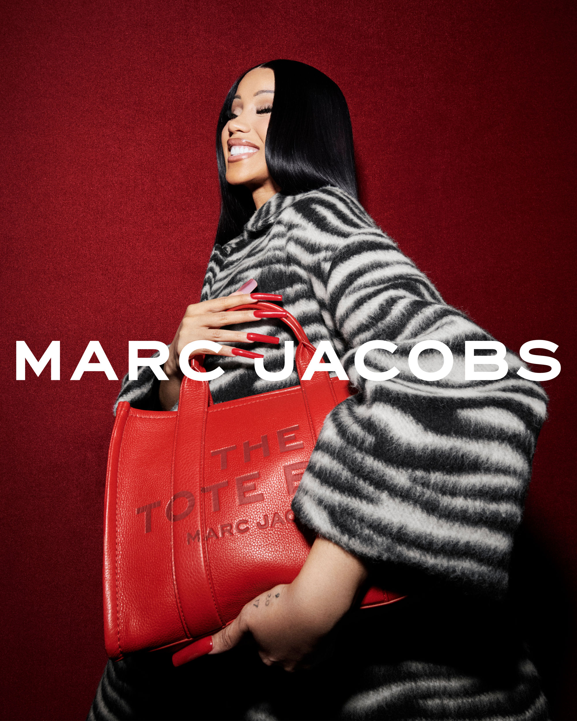 ▲▼美國饒舌歌手CARDI B領銜出演 MARC JACOBS全新秋冬形象 。（圖／品牌提供）