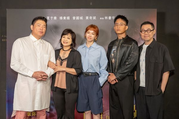 ▲《小雁與吳愛麗》左起曾國城、楊貴媚、夏于喬、黃奇斌、導演林書宇。（圖／牽猴子提供）