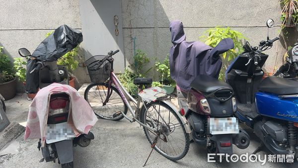 ▲▼ 不滿鄰居佔車位！高雄夫妻拿球棒、雨傘攻擊，3人互毆全進警局。（圖／記者賴文萱翻攝）