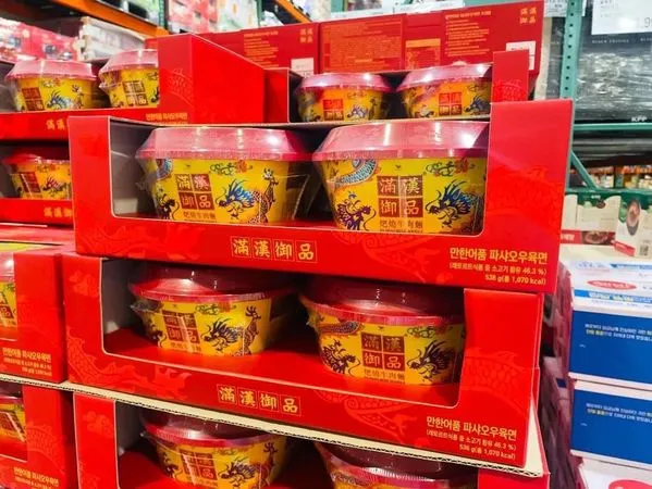 台灣精品牛肉麵滿漢御品（圖／統一提供）