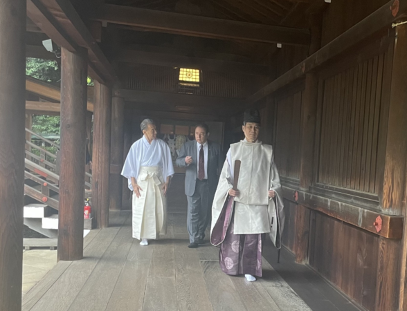 ▲▼烏克蘭駐日大使參拜靖國神社。（圖／翻攝自X）