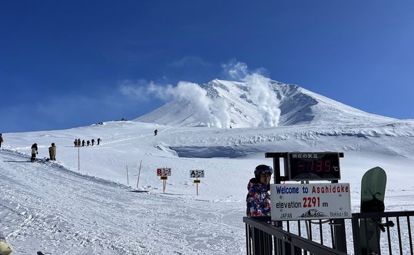 ▲▼海道大雪山旭岳、冬天雪地健行與大雪山旭岳纜車一日遊。（圖／部落客cj夫人提供）