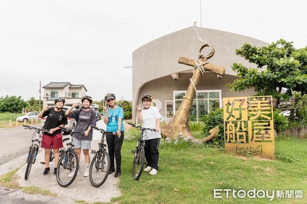 ▲由交通部觀光署雲嘉南管理處所主辦的「騎福極西點」自行車活動，7日在台南市北門區南鯤鯓代天府盛大開騎。（圖／記者林東良翻攝，下同）