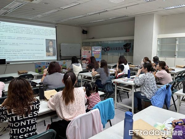 ▲▼ 嘉義市政府警察局結合嘉義地方檢察署辦理「新住民反性別暴力防治研習暨反詐騙宣導」   。（圖／嘉義市警局提供）