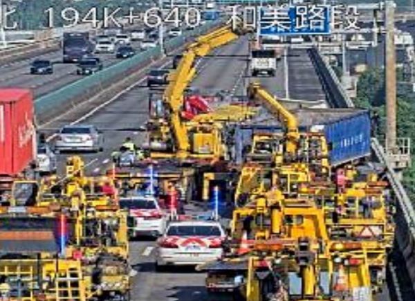 ▲國道3號北上194K發生重大車禍。（圖／翻攝自彰化踢爆網）