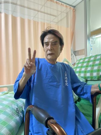 ▲▼91歲「鑽石歌王」林沖家中跌倒送醫！險進ICU　恐停工半年病況曝光。（圖／經紀人提供）