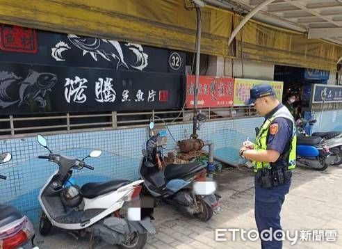 ▲東港僑市場前道路工程改善已完成，東港警據以強力執法             。（圖／記者陳崑福翻攝）