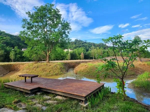 ▲新北市「貢寮環保公園」、「雙溪落羽松秘境」、「雙溪魚行驛站」和「牡丹十三層親水公園」。（圖／新北市觀旅局提供）