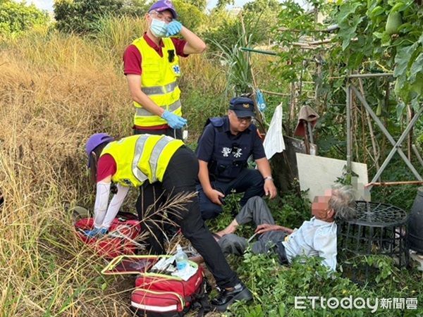 ▲並通知消防救護人員將黃男送往醫院檢查。（圖／龍潭警分局提供）