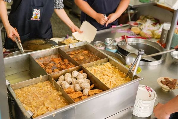 ▲▼賀加燒肉飯，炭烤香氣撲鼻而來！超高cp值50元有找的燒肉飯老店。（圖／部落客高雄美食地圖提供）