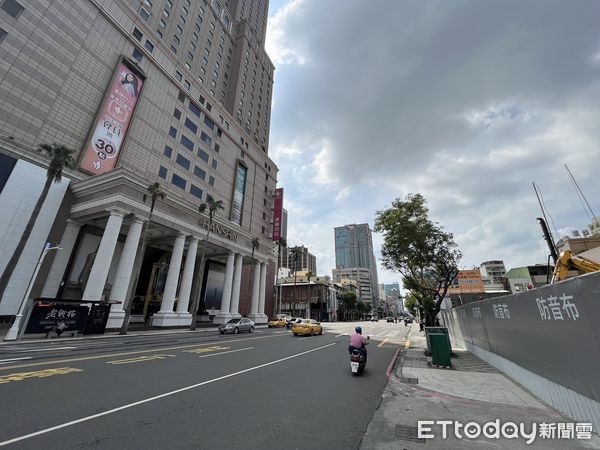 ▲▼ 高雄,佛光山,高雄佛教堂,漢神,信義房屋          。（圖／記者張雅雲攝）