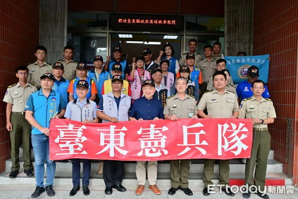 ▲台東縣各界度秋節敬軍活動。（圖／記者楊漢聲翻攝）