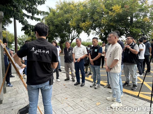 ▲立委丁學忠、張嘉郡邀集國土管理署副署長於望聖、公所等相關單位，爭取虎尾拯民國小、北港好收國小及台西鄉立圖書館周邊道路改善工程。（圖／記者蔡佩旻翻攝）