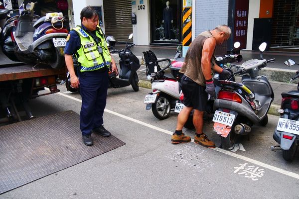 機車族福音！新北路邊機車停車格好停又方便　3大停車優惠讓你省很大（圖／新北市政府交通局提供）