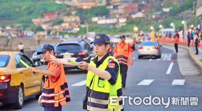 新北河海音樂季周末嗨翻福隆 瑞芳警啟動交管疏導籲搭台鐵