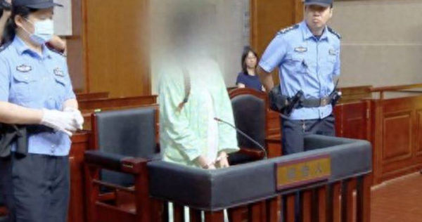 女主播愛上「榜一大哥」詐粉絲千萬養男友　得知「驚人真相」來不及了