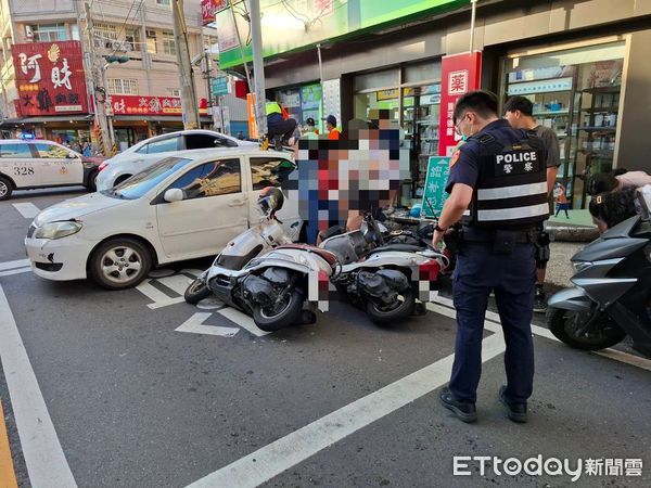 ▲虎尾飛車追逐釀6傷，通緝犯於現場逃逸。（圖／記者蔡佩旻翻攝）