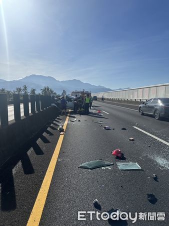 ▲國道3號長治交流道自小客車爆胎事故             。（圖／記者陳崑福翻攝）