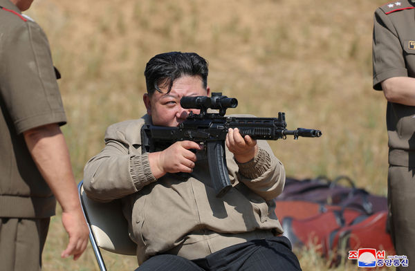 ▲▼北韓金正恩射擊、金正恩開槍。（圖／達志影像）