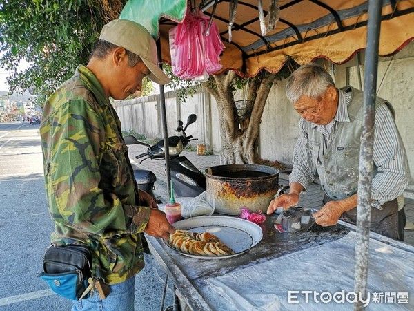 ▲彰化員農榕樹下火雲掌伯搬家了。（圖／ETtoday資料照 員農提供）