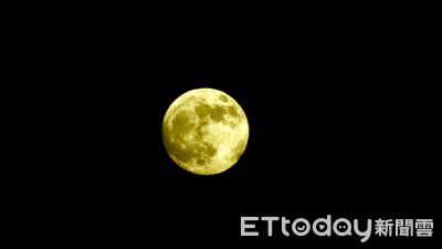 中秋月亮剛升起「大得像假的」 NASA揭真相:其實是大腦被騙了