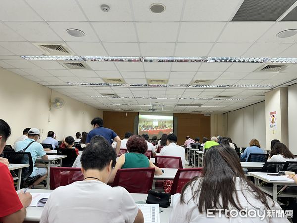 ▲▼土地標售,台中市政府             。（圖／記者陳筱惠攝）