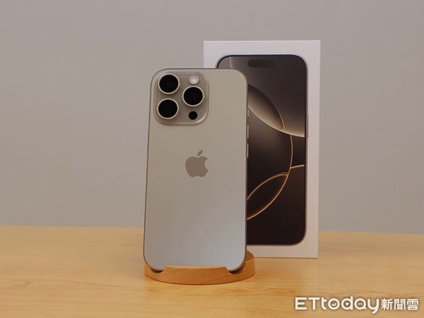 ▲▼   收購iPhoneiPhone 16 Pro、相機控制、動作按鈕  、配件。（圖／記者蘇晟彥攝）