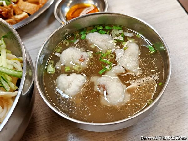 ▲▼王艇長酢醬麵，士林人氣眷村美食，菜單推薦必點酢醬麵、牛肉麵。（圖／Darren蘋果樹提供）