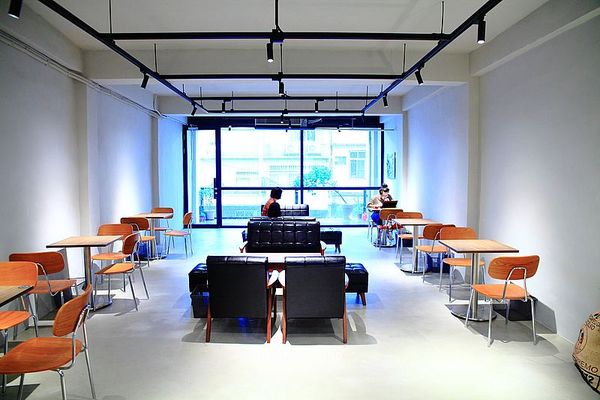 ▲▼新竹關西美食，Posuo coffee studio本店，新竹透天厝工業風咖啡廳，自家烘焙咖啡廳。（圖／upssmile向上的微笑萍子提供）