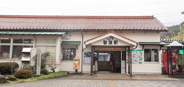 ▲▼日本鳥取智頭紅葉，智頭町紅葉名所因幡古街，700年諏訪神社、日本最美麗的村莊聯盟成員之一             。（圖／小虎提供）