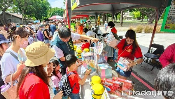 ▲台南市教育局21日國家防災日，在水交社文化園區舉辦親子防災教育共遊共學嘉年華。（圖／記者林東良翻攝，下同）