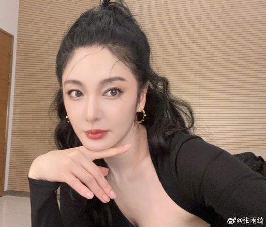 ▲▼張雨綺被控小三&hellip;前夫發聲！還原時間線反擊舊愛。（圖／翻攝自微博）