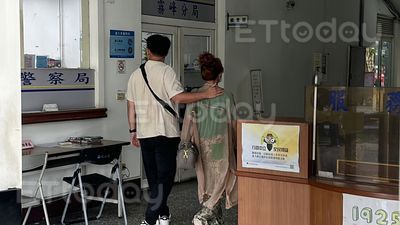 撂2男討回「交往期禮物」鬧出人命!女遭判4月 黃金判還前任