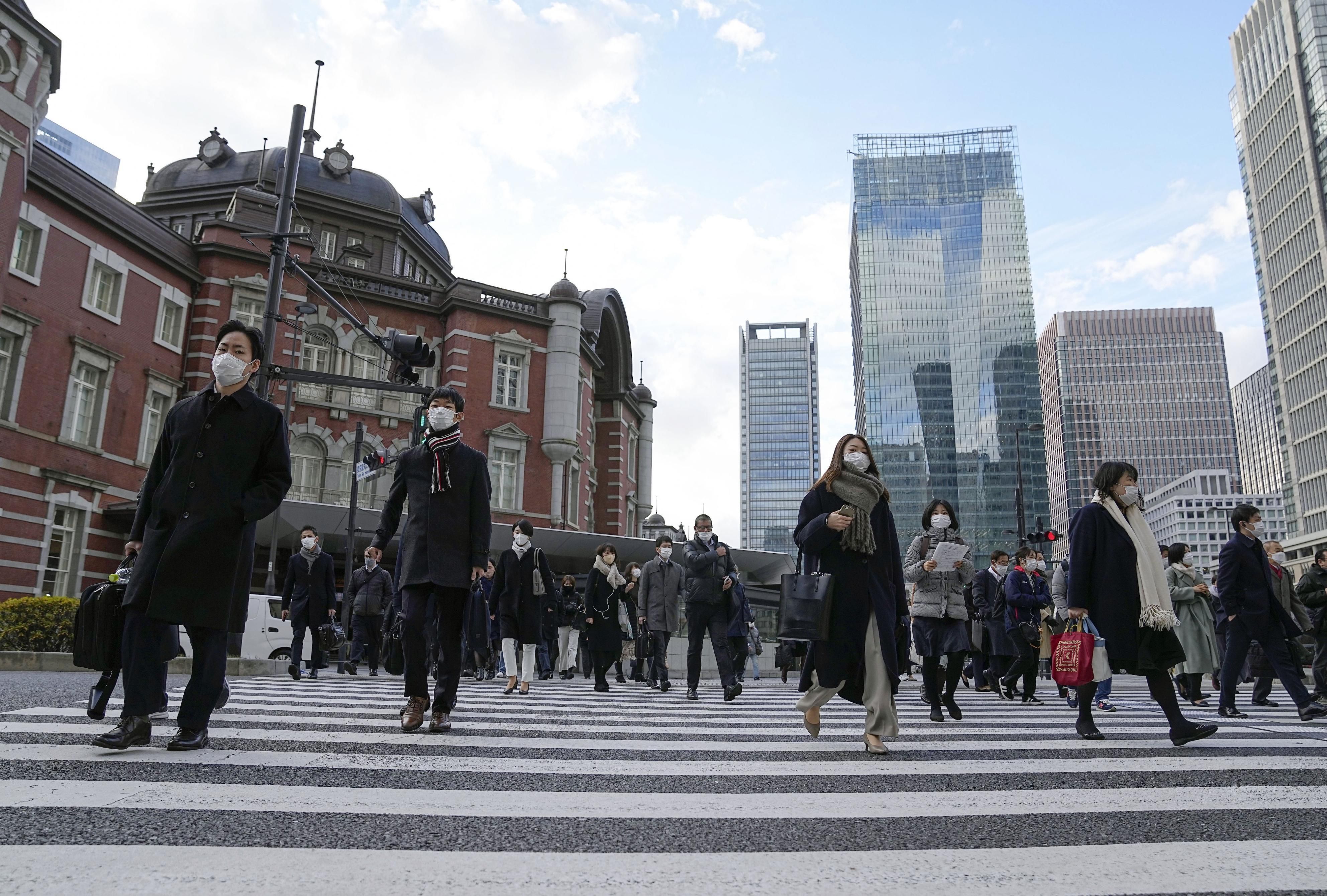 ▲▼日本面臨高工時、過勞死議題，願意推動「週休三日制」的企業不多。（圖／達志影像）