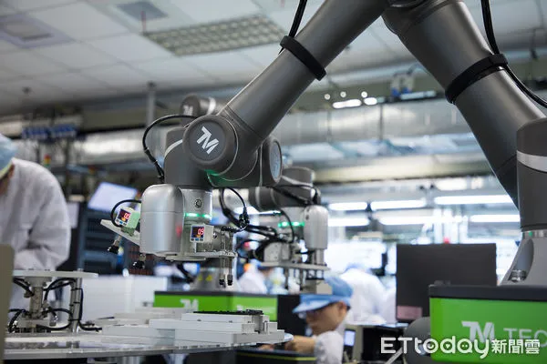 ▲全方位AI協作型機器人。（圖／達明機器人提供）