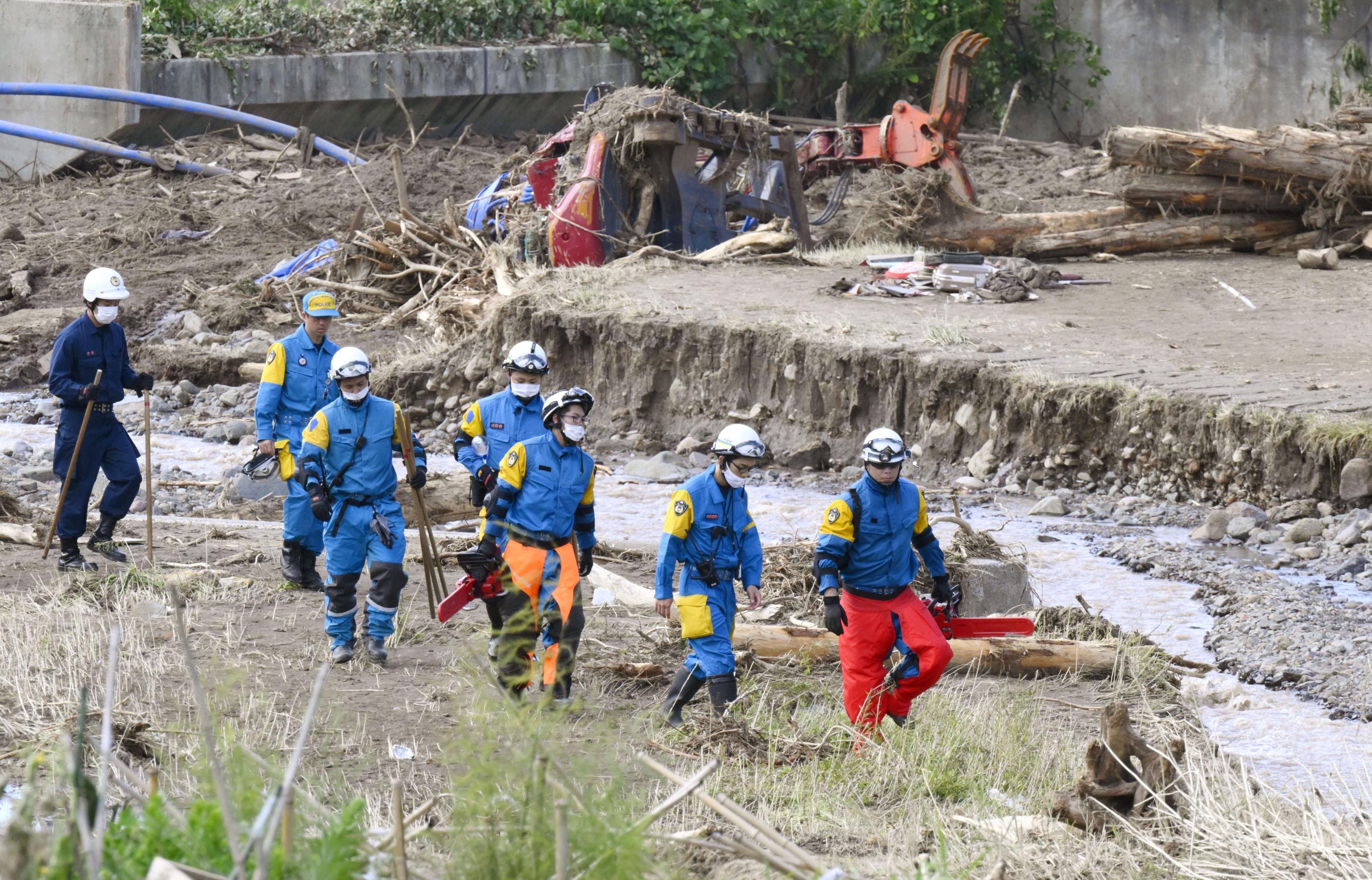 ▲▼日本石川縣能登半島淪為暴雨重災區，消防當局持續針對失蹤居民展開搜救行動。（圖／達志影像）