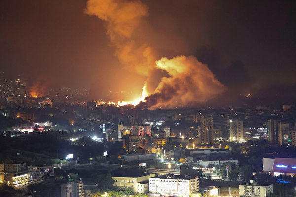 ▲▼以色列空襲黎巴嫩貝魯特（Beirut）南部人口密集地區。（圖／路透）