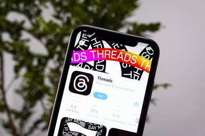 快訊／Threads故障出現「大量複製文」　用戶深夜回報數量激增