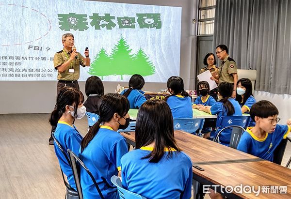 ▲林業保育署南投分署志工赴中、彰地區國小辦理FSC宣導會。（圖／記者高堂堯攝）