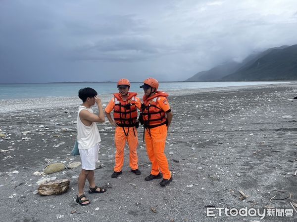 ▲▼山陀兒颱風來襲洶洶，花蓮海象持續惡劣，海巡勸離海邊觀浪及釣魚民眾。（圖／海巡署東部分署提供，下同）