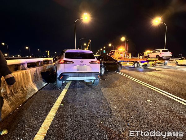 ▲▼五楊高架「1車鬼切」害連環車禍　無辜33歲男確定右小腿截肢。（圖／記者楊熾興翻攝）