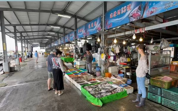 ▲彰化塭仔漁港買氣大增。（圖／民眾提供）