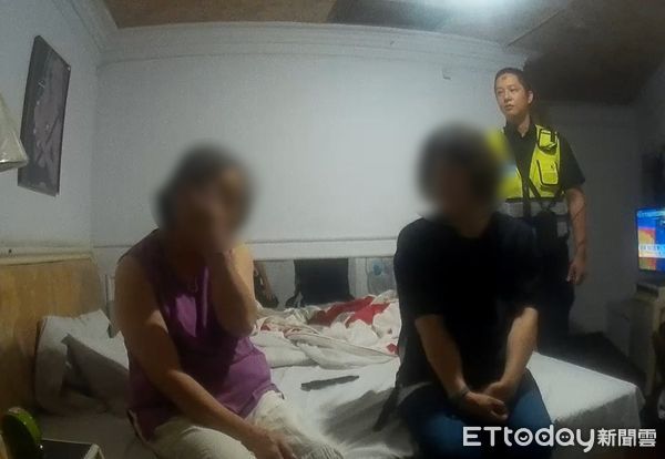 ▲2個兒子爭吵怒罵「你都護著他」，母親心碎離家，一看見女兒當場爆哭。（圖／民眾提供）