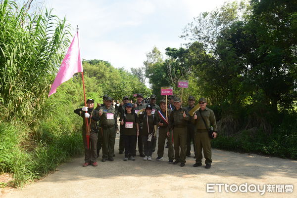 ▲▼金門行軍體驗。（圖／記者林名揚翻攝）