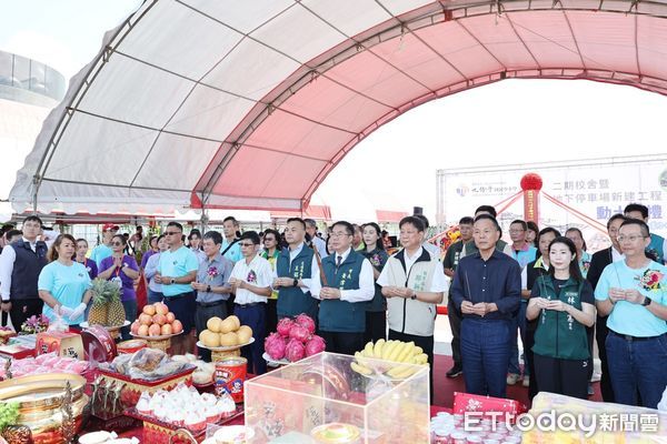 ▲台南市九份子國中小，7日正式啟動二期校舍與地下停車場的新建工程，並舉行盛大的動土典禮，由台南市長黃偉哲等人主持。（圖／記者林東良翻攝，下同）